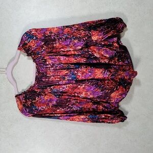 04185 White House Black Market multi-colored silk blend blouse XS